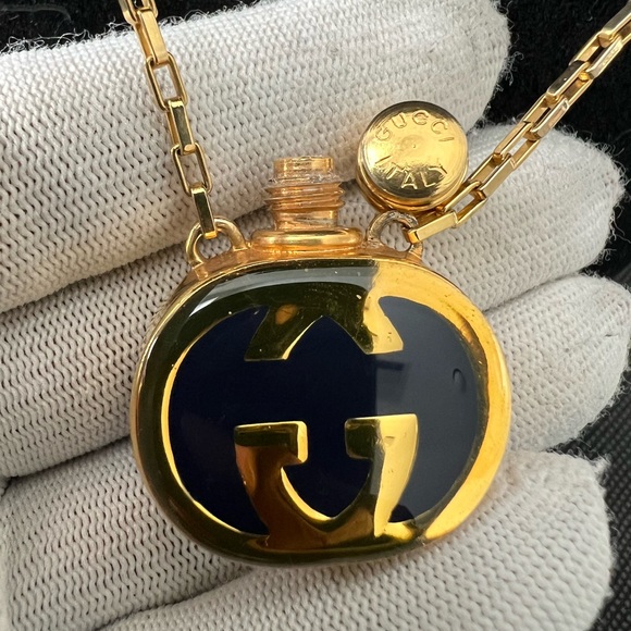 Auth Gucci GG Interlocking Bottle Pendant Necklaces - Picture 4 of 9